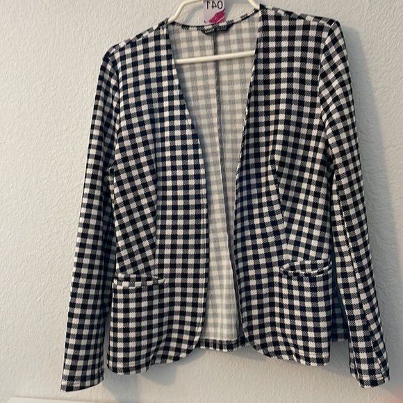 #41 Checkered Blazer - Picture 4 of 4